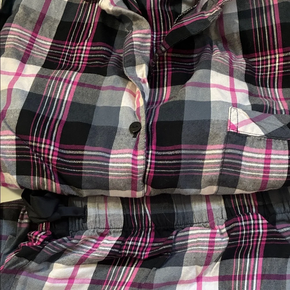 Victoria's Secret Pink and Black Plaid Pajama Set - Picture 3 of 5